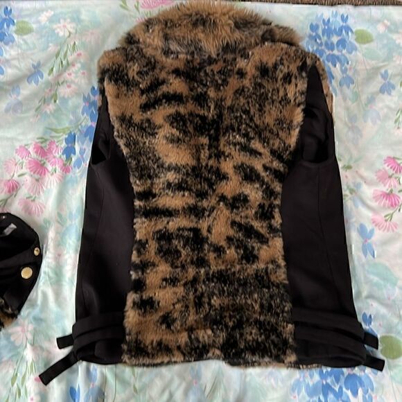 Armani Exchange A|X Faux Fur Jacket/Vest - S (Two Pieces). - Picture 8 of 16